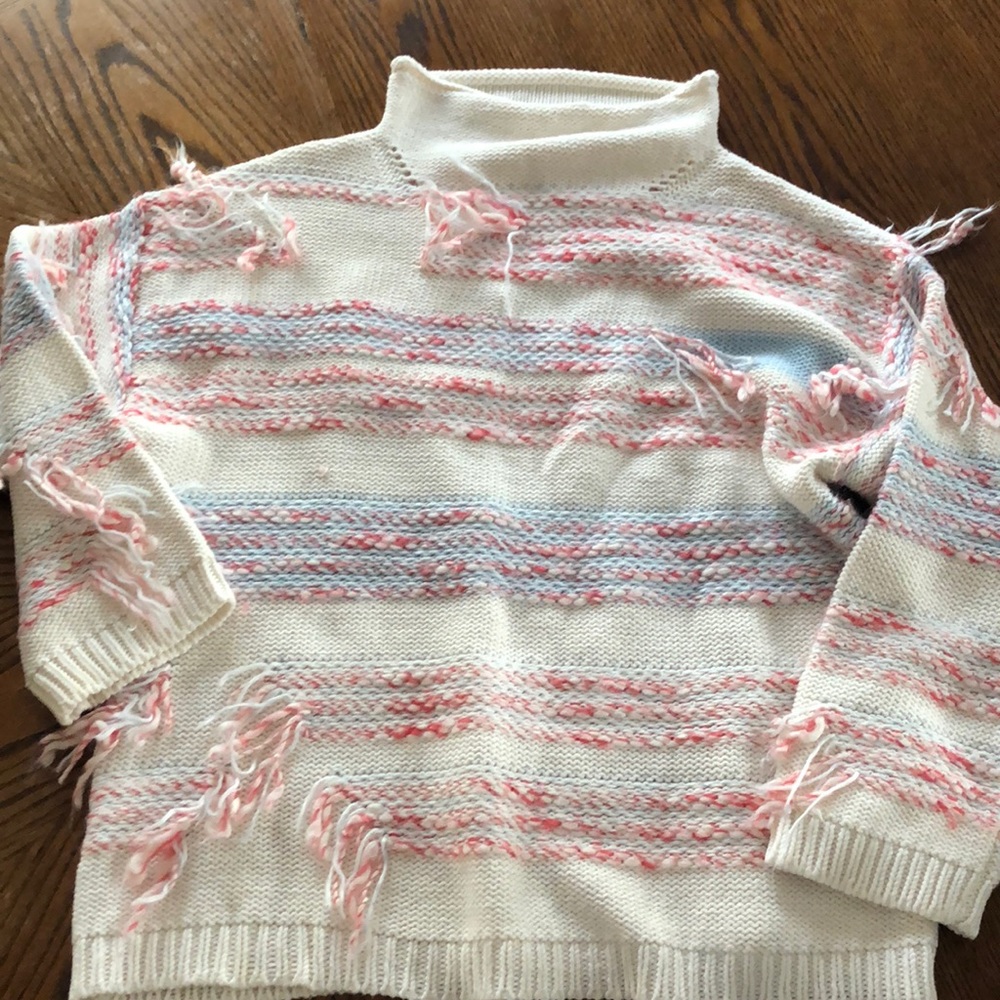 Lou and Grey size medium sweater